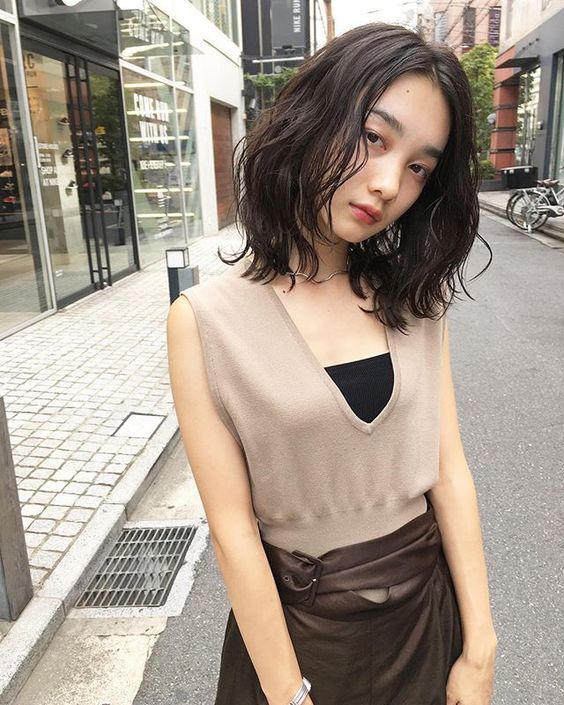 及肩短髮