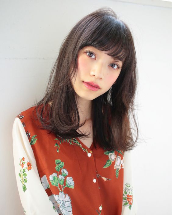 深棕色
