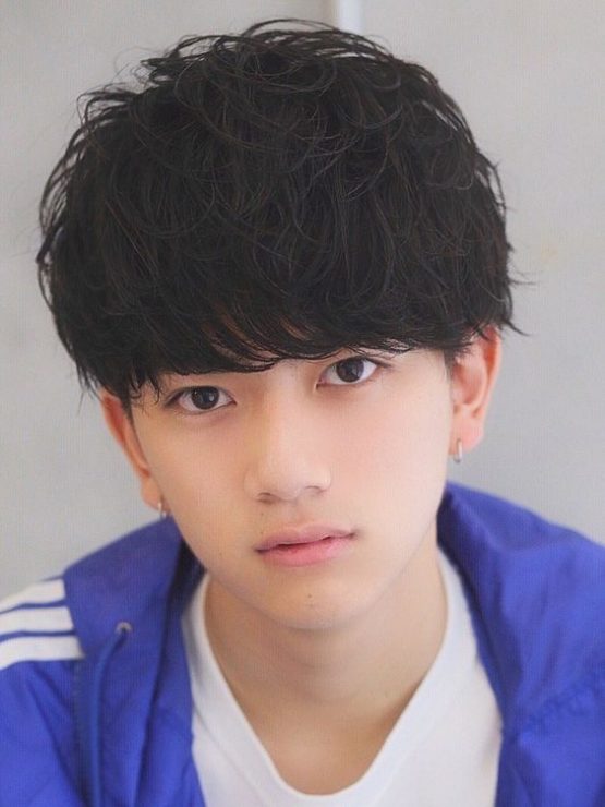 男生捲髮