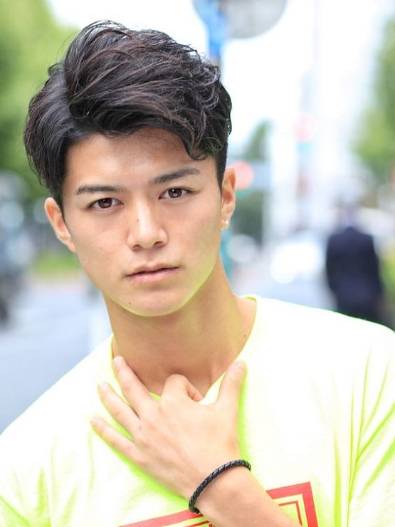 男生捲髮