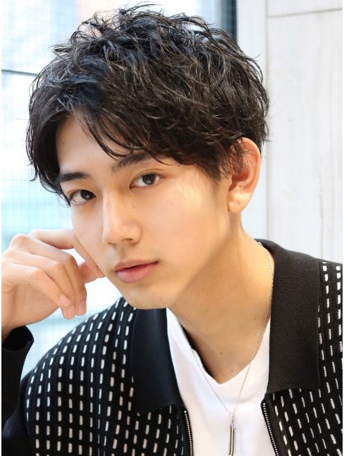男生捲髮
