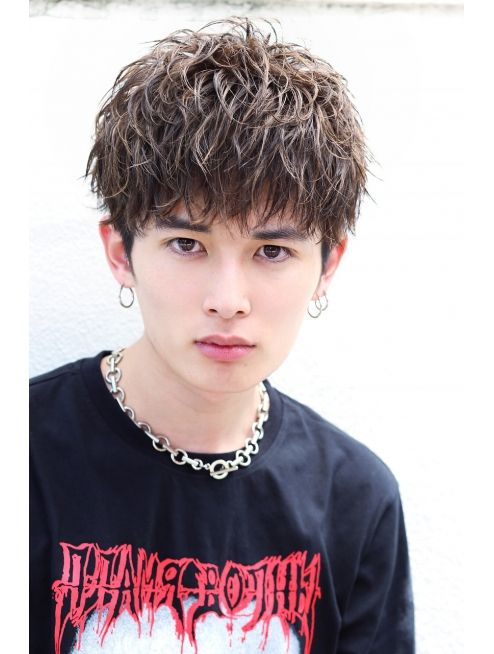 男生捲髮