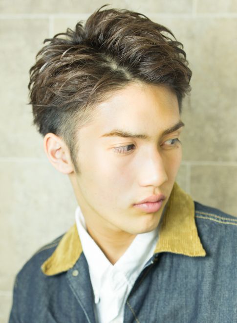 男生短髮