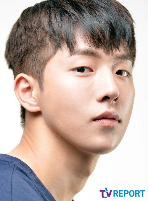 男生短髮