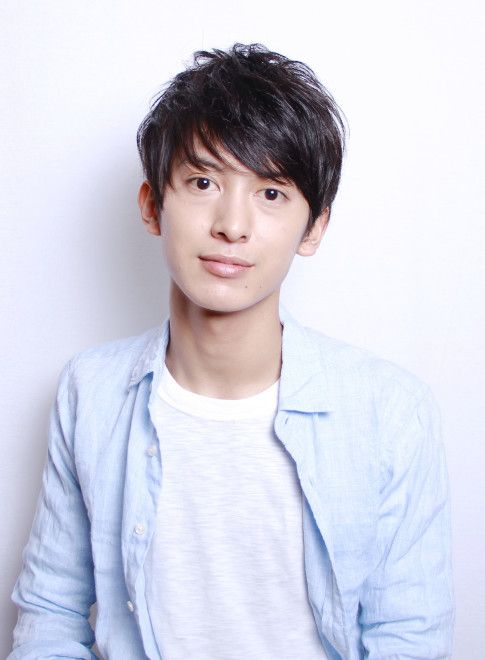 男生短髮