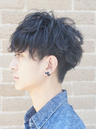 男生短髮