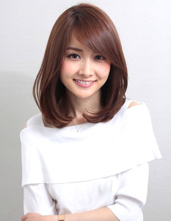 紅棕色