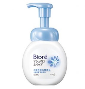 日本洗面乳推薦Biore 蜜妮 水嫩亮澤洗顏慕絲