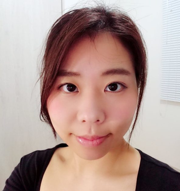 試用cezanne腮紅