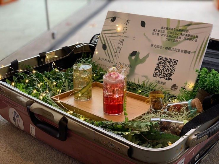 龍山寺月老紅線