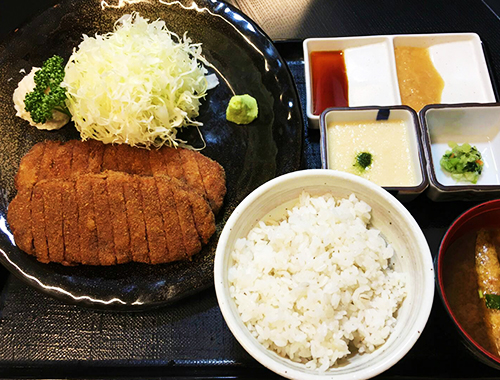 肉料理
