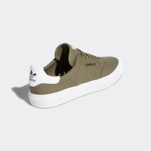 adidas 球鞋 運動鞋