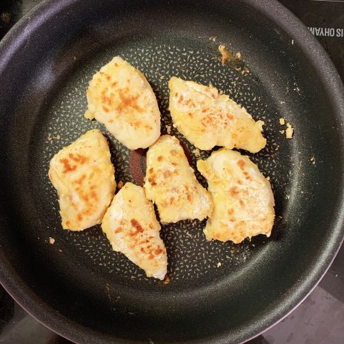 鮭魚炊飯