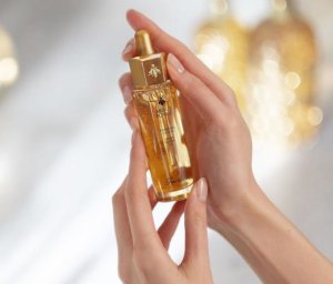 專櫃保養品入門 嬌蘭皇家蜂王乳平衡油