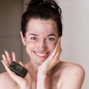 奧倫納素Erno Laszlo