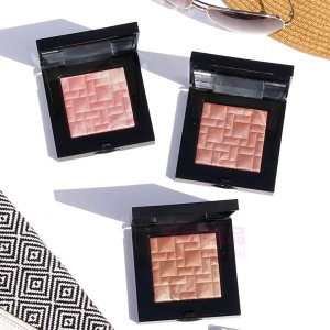 BOBBI BROWN 金緻美肌粉