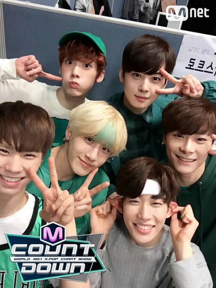 ASTRO-髮色變化JINJIN