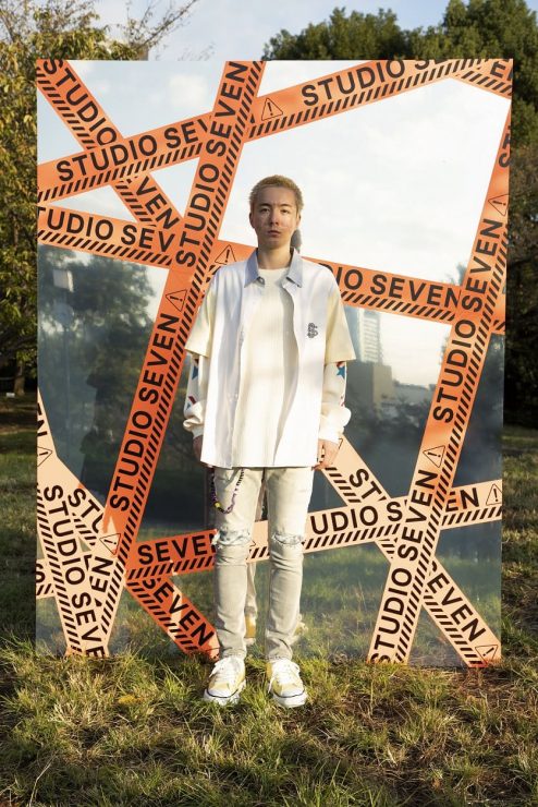 STUDIO SEVEN是由NAOTO（片岡直人）擔任創意總監的時尚品牌，NAOTO同時也是唱跳團體EXILE及第三代J SOUL BROTHERS成員之一