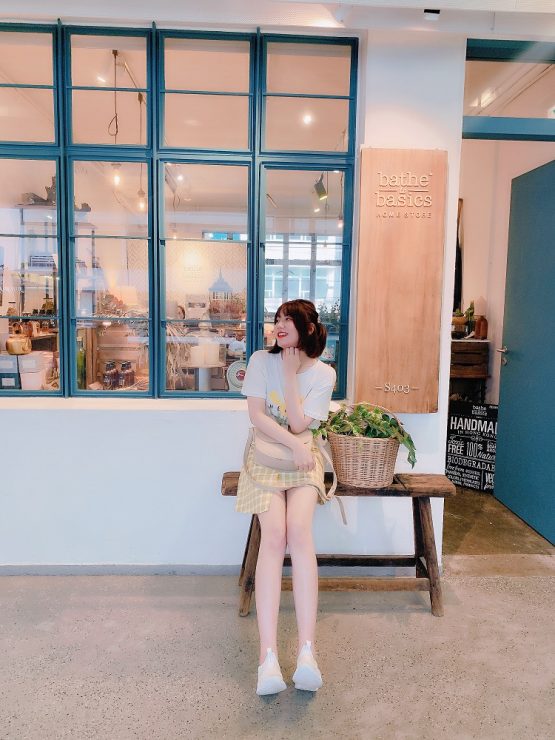 夏天女生穿搭台灣 台北 30度 晴天 服飾-活潑女孩