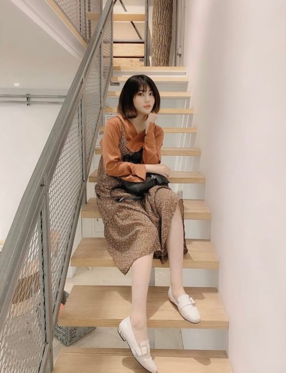 小碎花背心洋裝