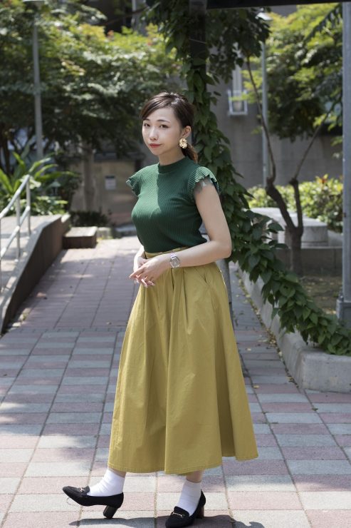 石原的校尉女王王穿搭模仿-穿搭
