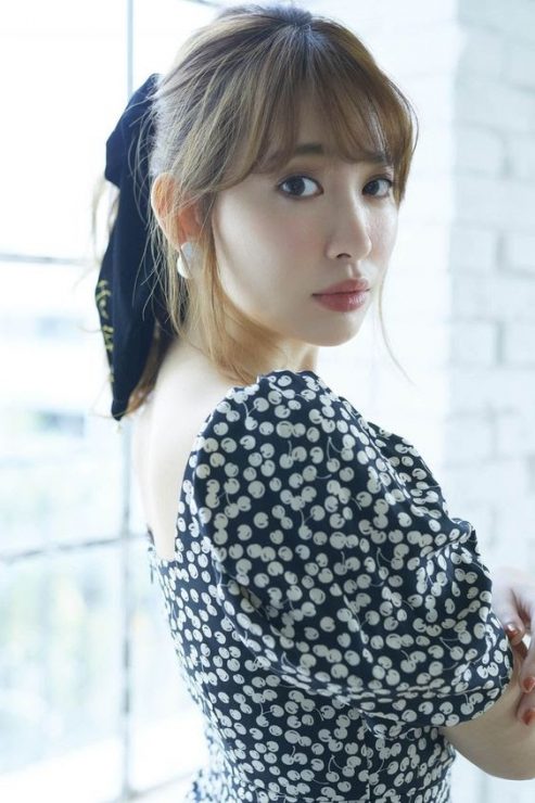 小嶋陽菜視訊妝容手把手教給妳