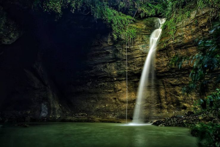 台南蝙蝠洞瀑布