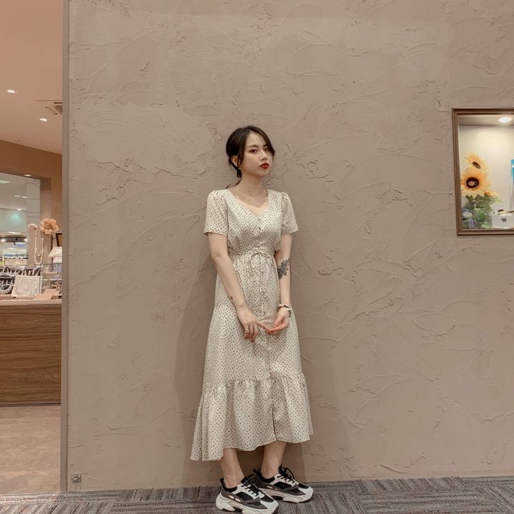2020年清爽夏日穿搭碎花洋裝