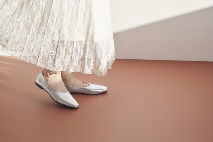 「GU SHOES LAB美鞋研究室」針對GU各式鞋款不斷鑽研開發，並持續聆聽顧客心聲進行商品改良進化，致力製作最合腳舒適的鞋款，成為讓顧客們生活中更舒適便利的時尚必備單品(3)