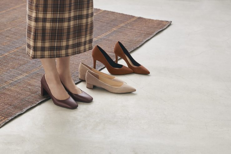 「GU SHOES LAB美鞋研究室」針對GU各式鞋款不斷鑽研開發，並持續聆聽顧客心聲進行商品改良進化，致力製作最合腳舒適的鞋款，成為讓顧客們生活中更舒適便利的時尚必備單品。