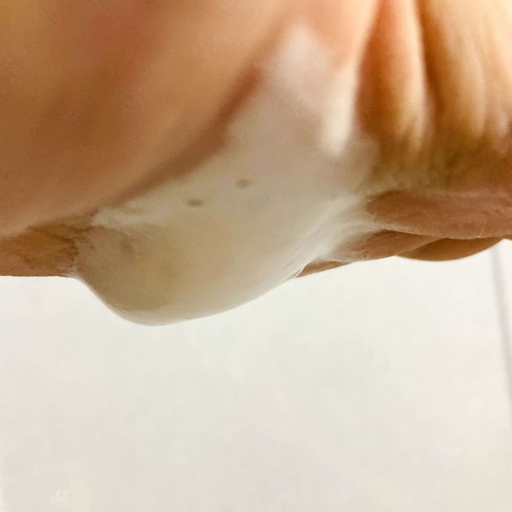 肌純極淨沁亮碳酸洗卸泡泡
