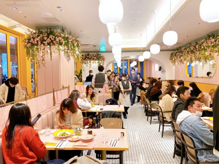 Fendi咖啡店