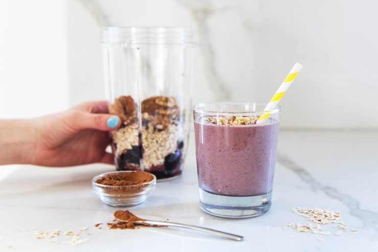 新聞照片六：冬天健康生活預備起！Nutribullet 3款年末應景飲品，超簡單步驟，健康生活起步走！精力醒酒奶昔，讓你戰勝宿醉，健康活力啟動全新一天！