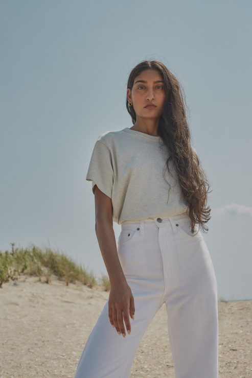 LEVI’S® 「Wellthread® 極致環境友善系列」在丹寧布水洗過程均採用Water Less® 節水科技，可節省高達96% 的用水量