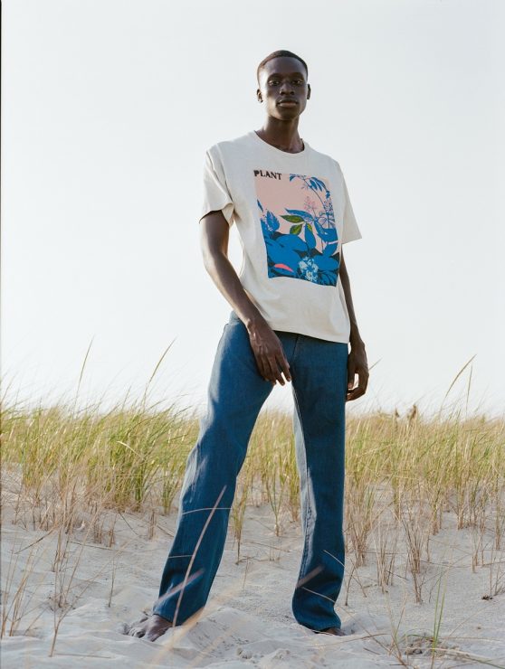 LEVI’S®長期致力於研發對環境最極致友善的丹寧褲款，近期更推出以有機棉和由古舊丹寧褲製成的創新材質Circulose®結合而成的產品