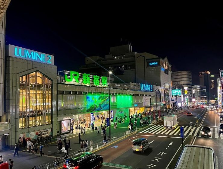 新宿車站1新宿置物 澀谷置物 池袋置物 東京置物 上野置物 淺草置物png